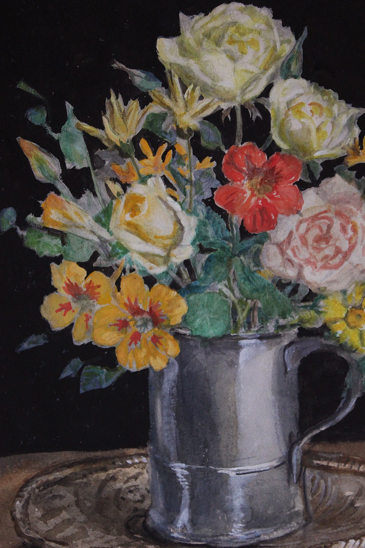 A beautiful Fifties Floral Painting - Dark Ground