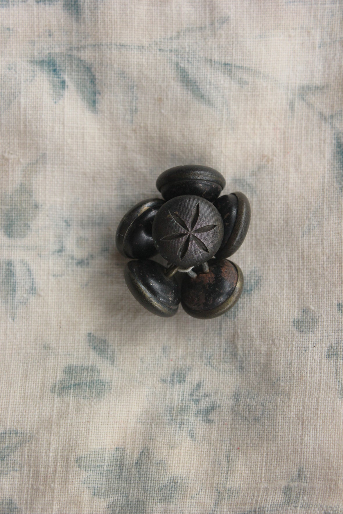 Star Anise Stylised Buttons