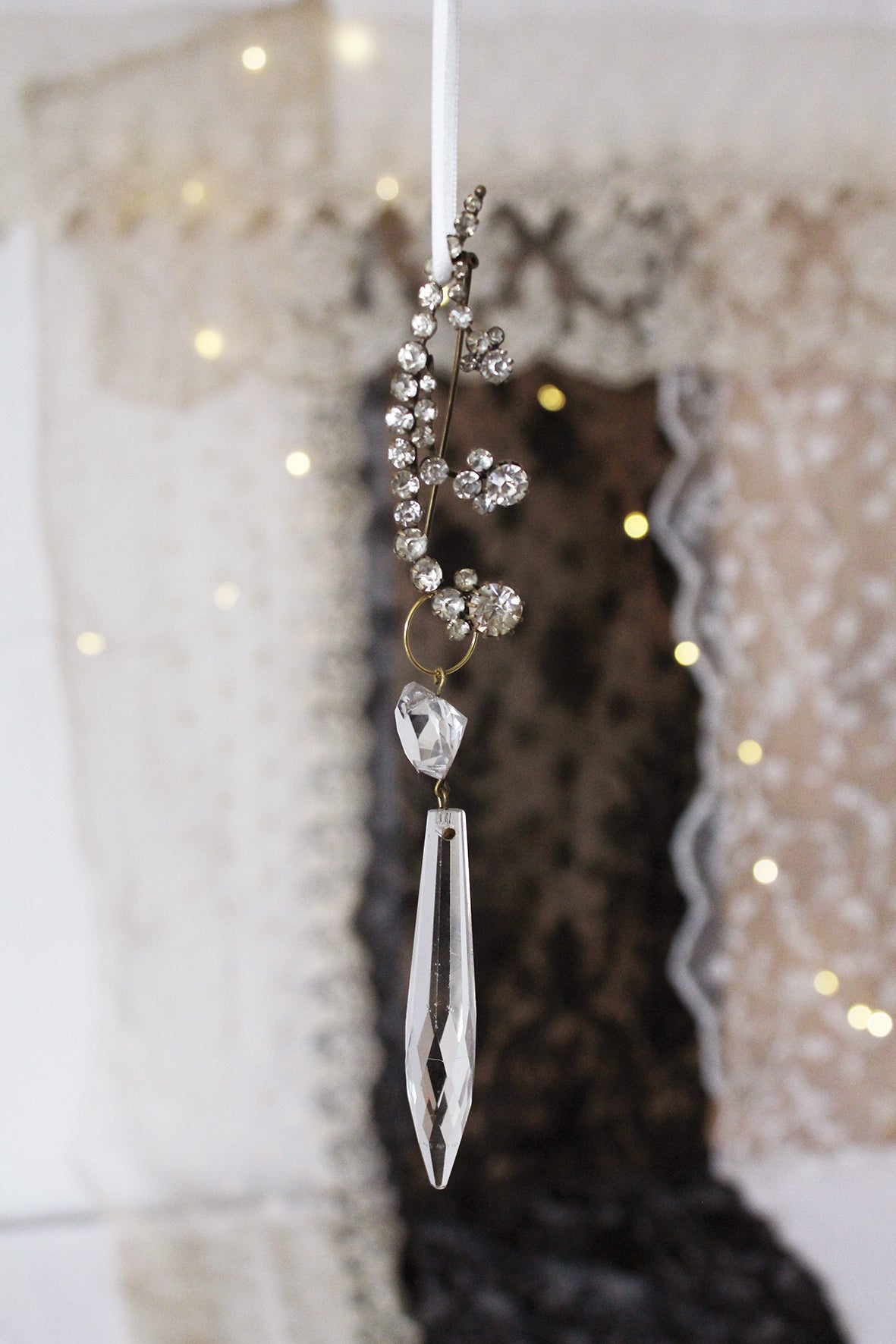 Brooch & Cut Glass Decoration - Serenity - 8