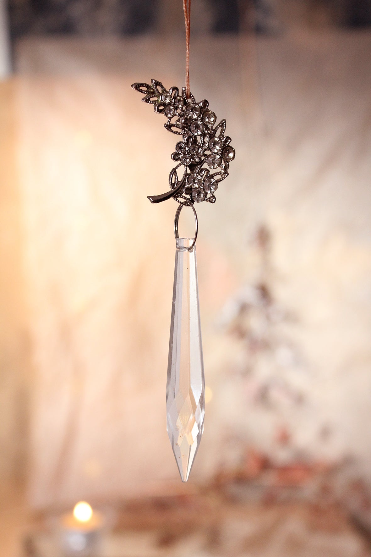 Brooch & Cut Glass Decoration - Patina - 3