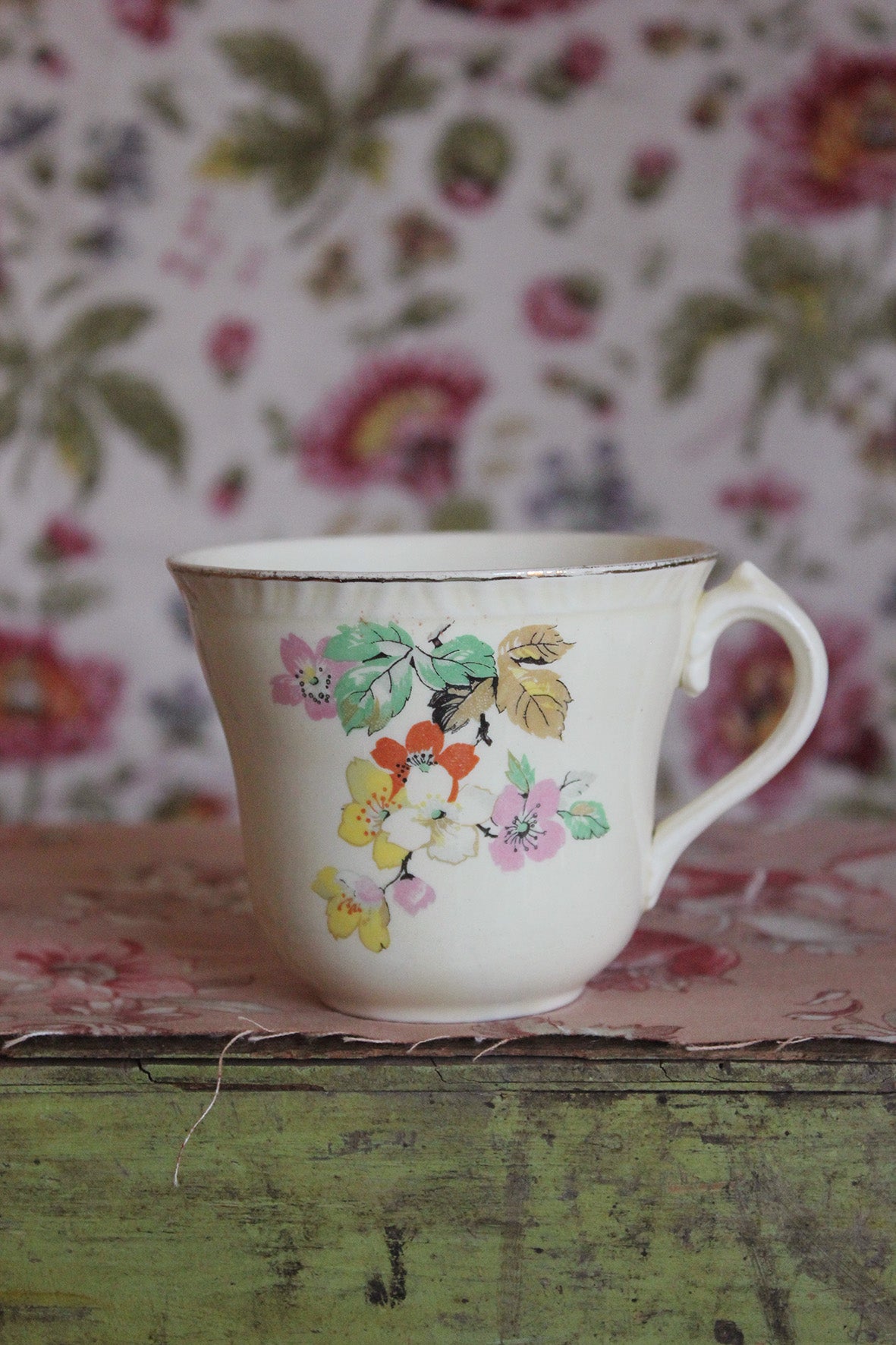 Sweet Old Ridgeway Floral Tea Cup
