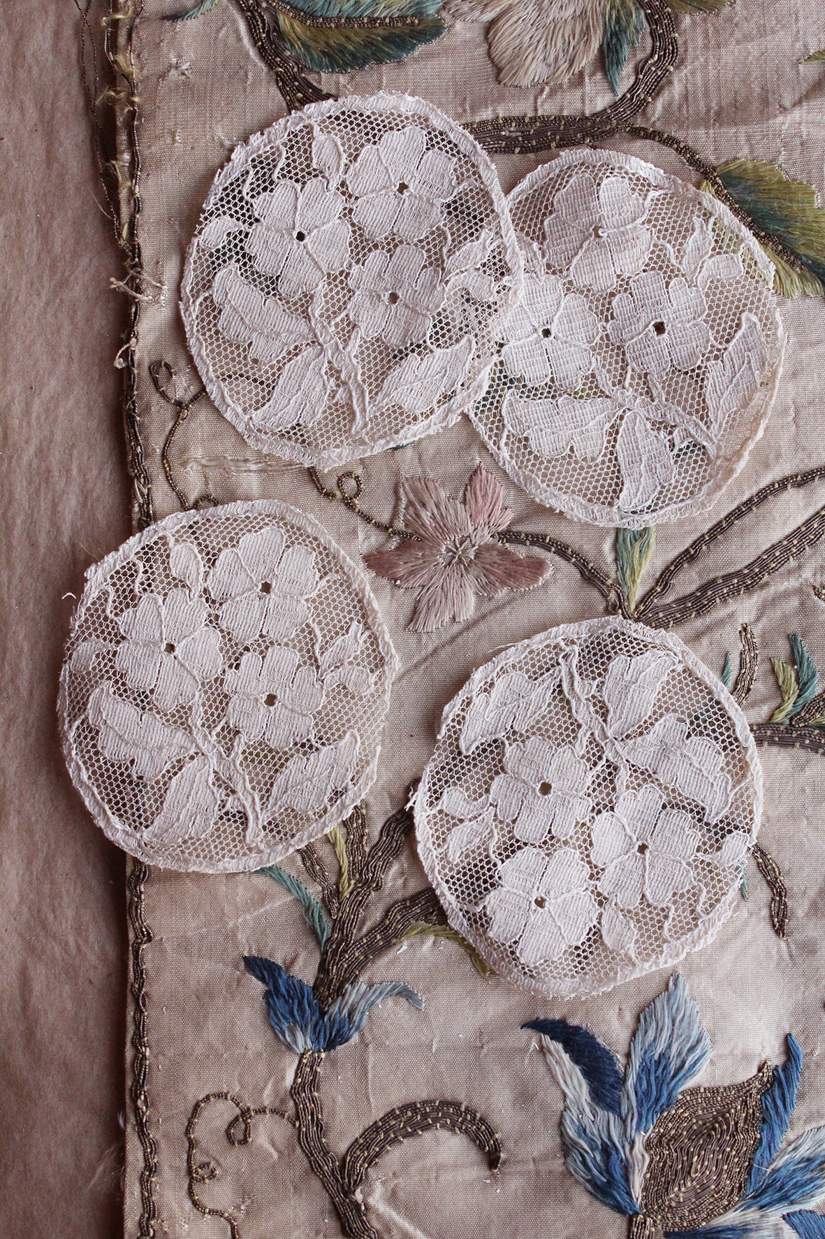 Edwardian Floral Corsage Lace Cameos