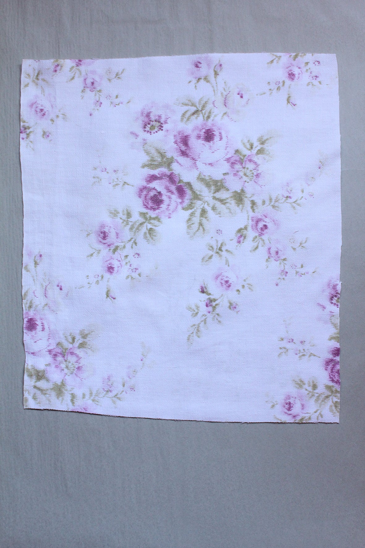 Antique French Cotton - Fragment 44