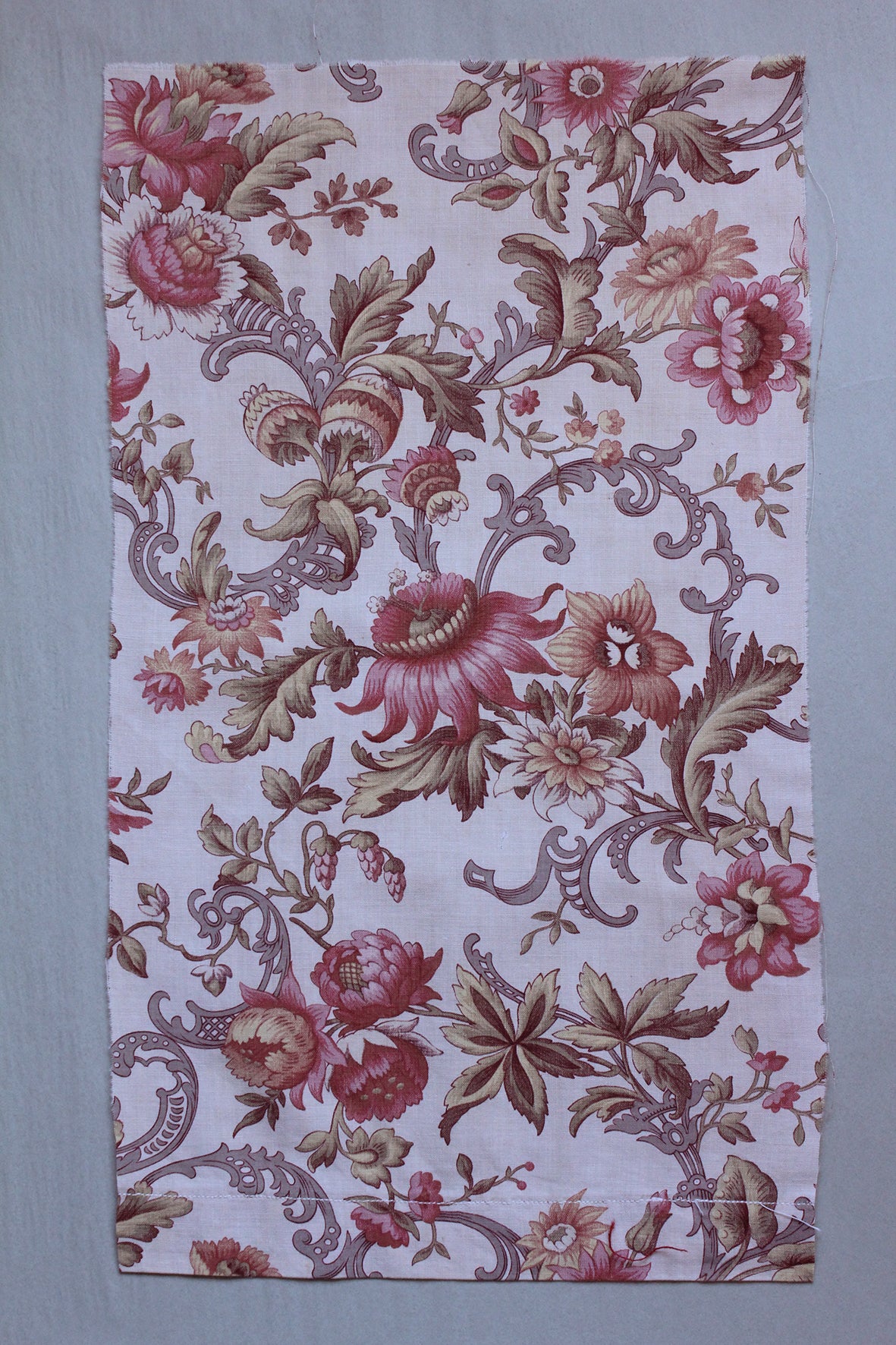 Antique French Cotton - Fragment 84