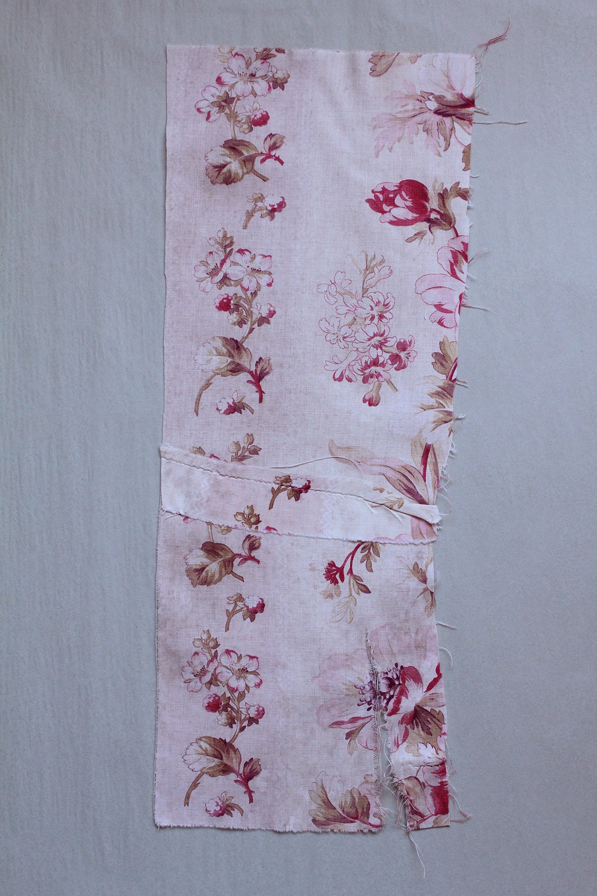 Antique French Cotton - Fragment 31