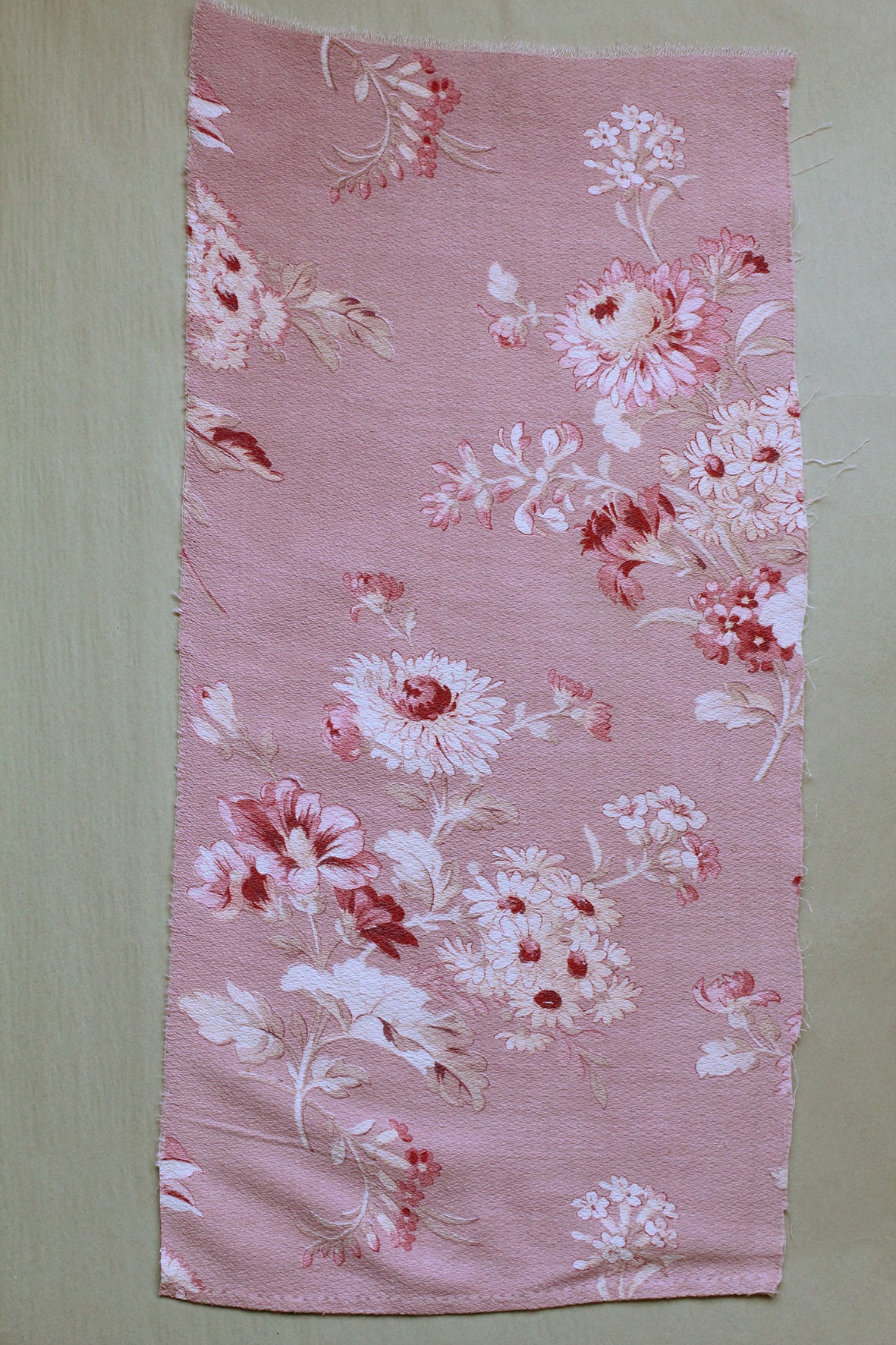 Antique French Cotton - Fragment 95