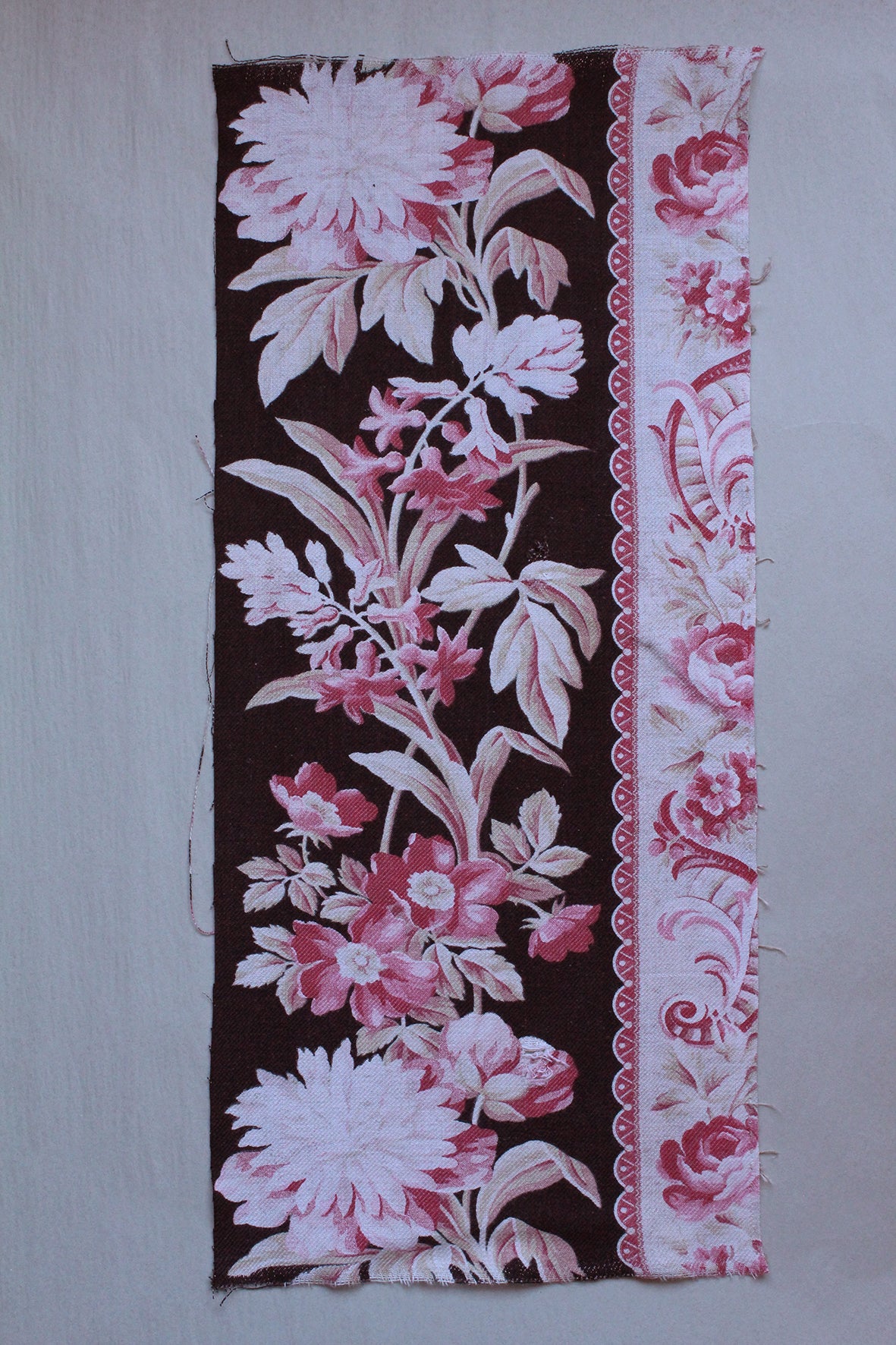 Antique French Cotton - Fragment 64