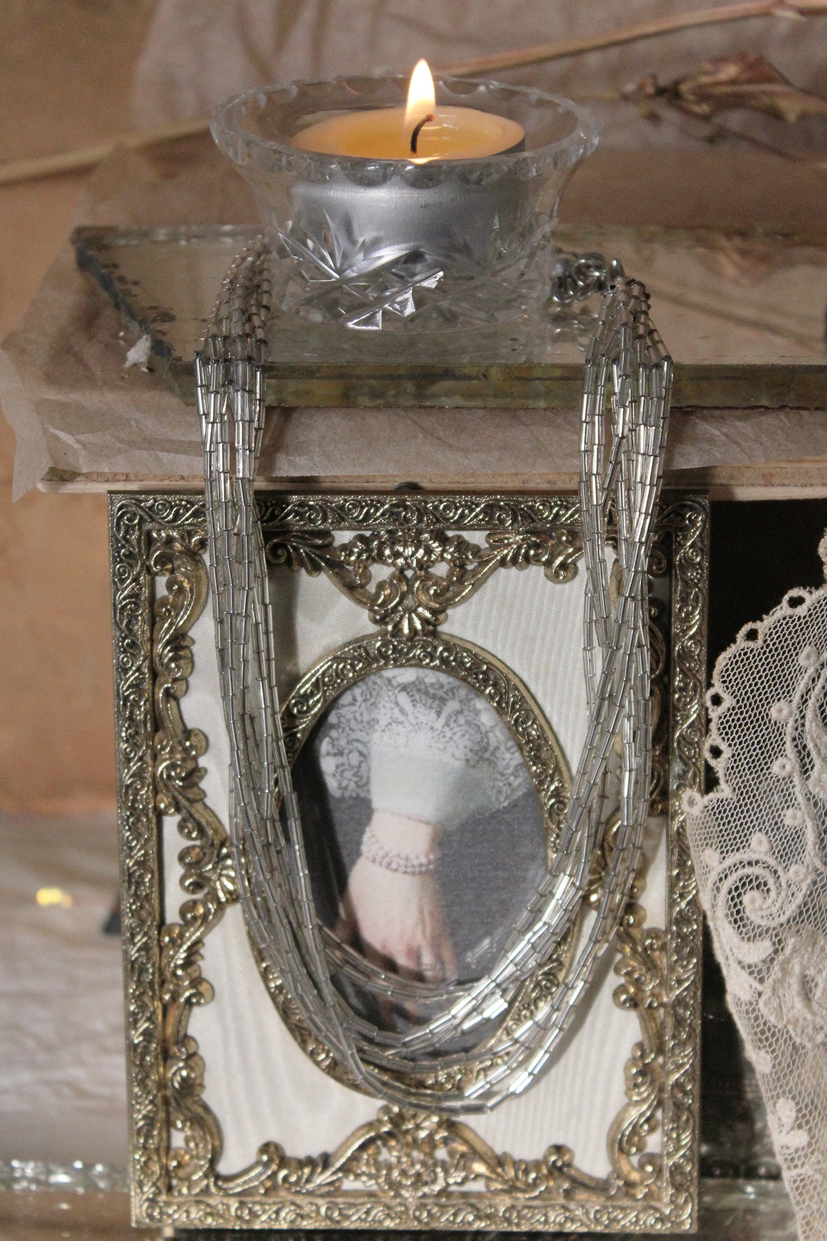 Old Necklace/Garland/Wreath Decoration - Patina - 8