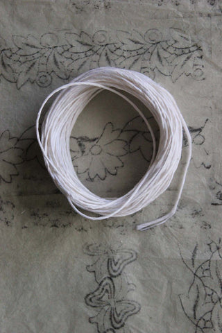 Vintage White String