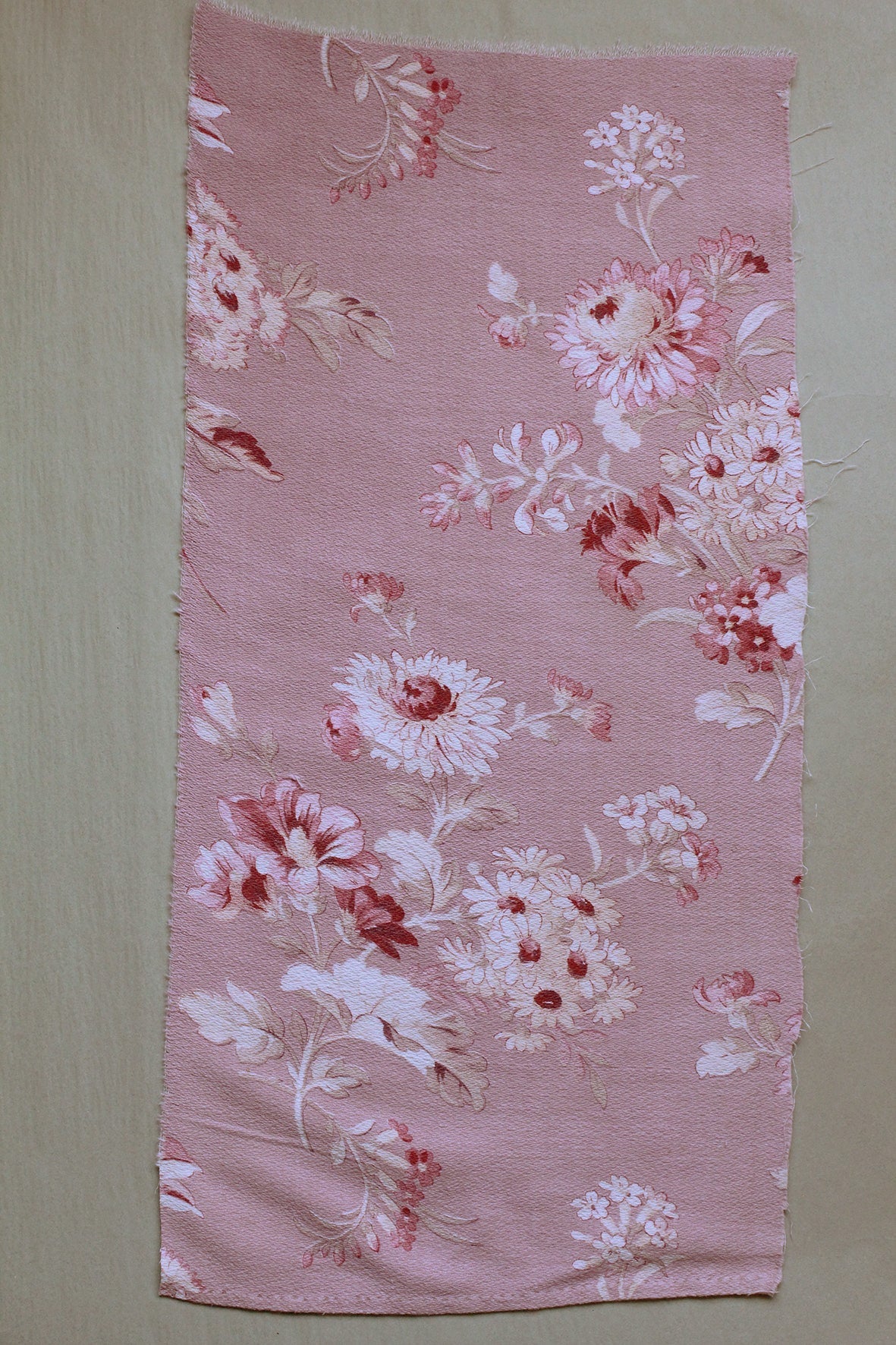Antique French Cotton - Fragment 95