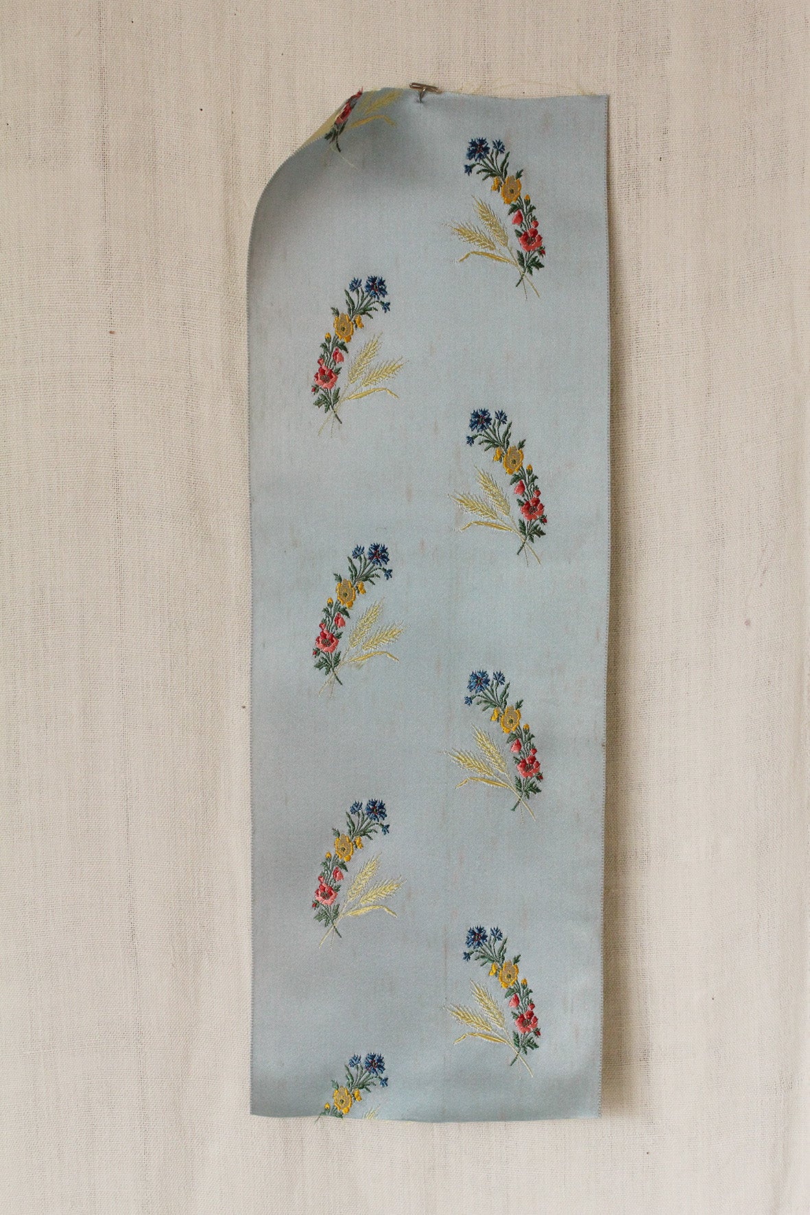 Old Embroidered Wide Ribbon Panel - Flower Posies