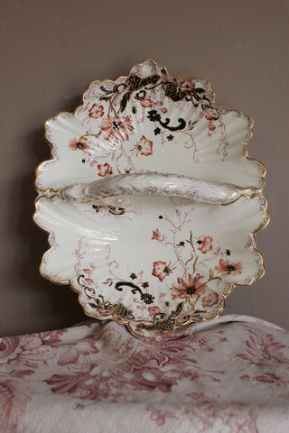 Old Floral Resting Plate