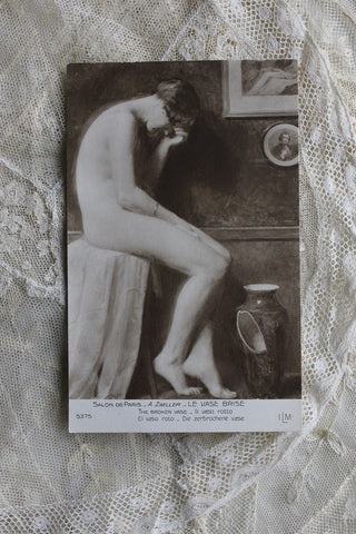 Salon de Paris - No.32 - The Broken Vase