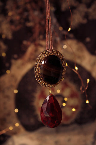 Armoire Brooch Decoration - Ember & Silk - sixteen