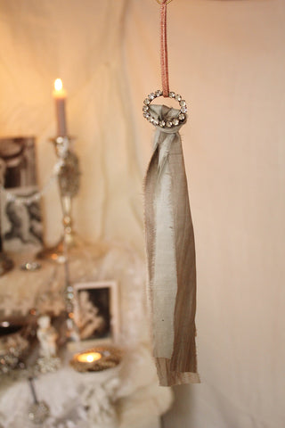 Armoire Brooch & Sllk Decoration - Ethereal - 3