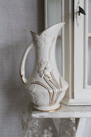 Small Art Nouveau Urn