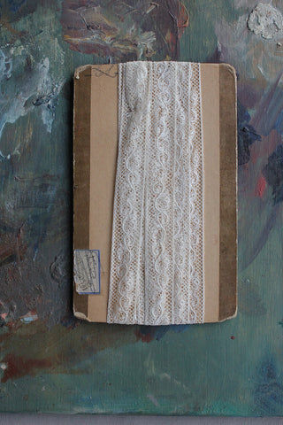 Old Wrap of Ballerina Lace