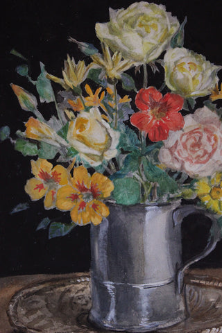 A beautiful Fifties Floral Painting - Dark Ground