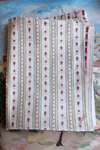 Vintage Dress Fabric - Roses & Fern