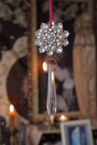 Brooch & Chandelier Drop Decoration - Resting Hour - 3