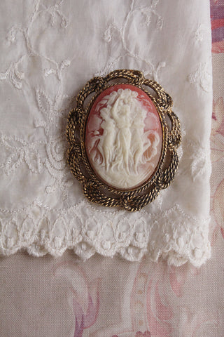 Vintage Brooch - Three Graces