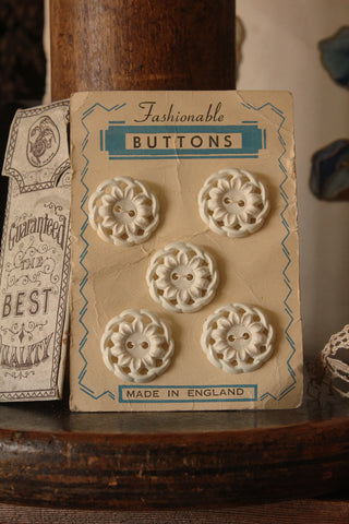 Vintage Carded Buttons - White Lattice Flowers