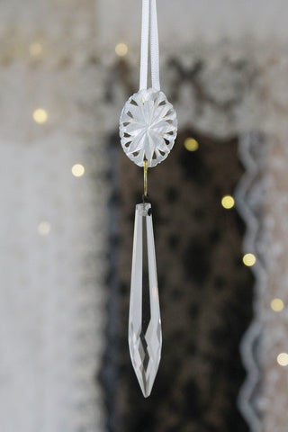 Brooch & Cut Glass Decoration - Serenity - 9