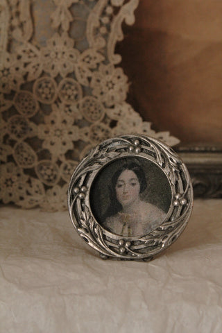 Miniature Old Silver Berry Frame - Silk Portrait