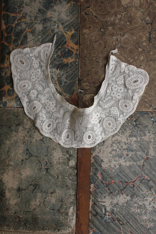 Beautiful Whitework Collar