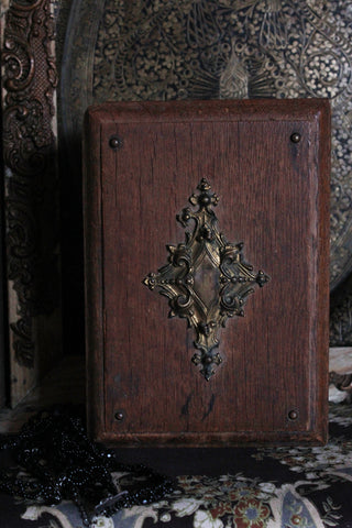 Old Hand Made Wooden Keepsake Box