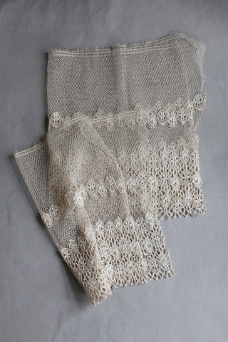 Antique Panels - Sleeve Lace