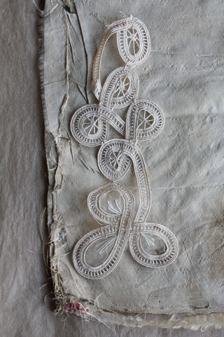 Old Dress Decorative Swirl