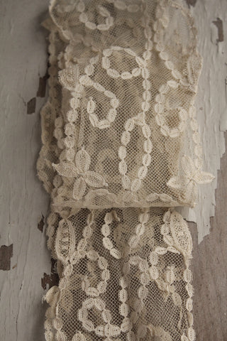 Delicate Lace Panel