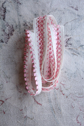 Vintage Edging - White and Pink