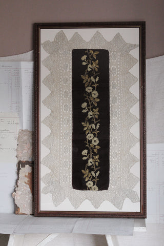 Vintage Hand Painted Wooden Brooch - Dark Floral