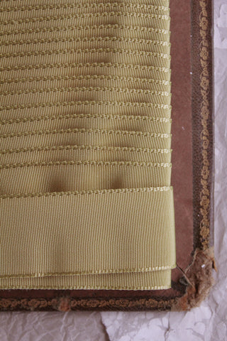 Double Satin Vintage Ribbon - Latte Creme