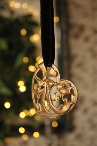 Vintage Brass Floral Heart Decoration