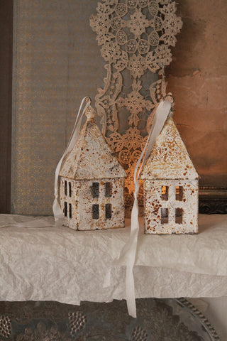 Beautiful Decorations - Old Houses