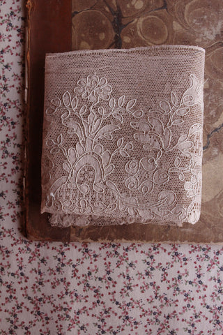 Beautiful Rare Twenties French Lingerie Lace - Example 3