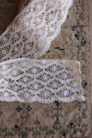 Edwardian Lace - Scallop Waves
