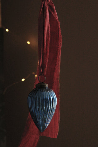 Beautiful Lustre Glass Pinecone - Cathedral