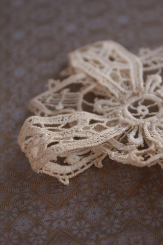 Floral Double Petal Linen Lace Decorative