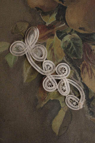 Old Dress Decorative Swirl