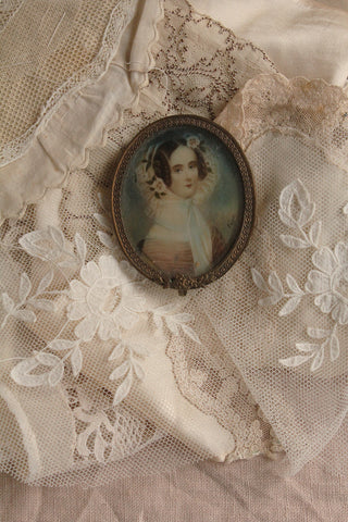 Beautiful Old Precious Miniature Portrait Painting