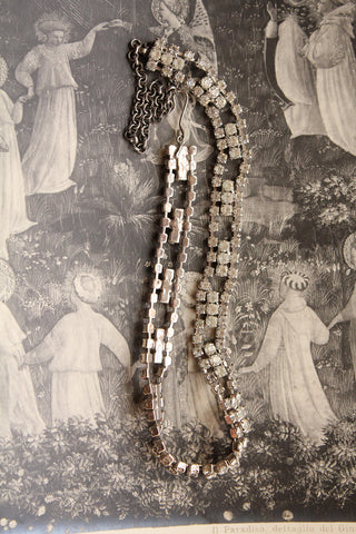 Old Necklace/Garland Wreath Decoration - Classical Ethereal - 10