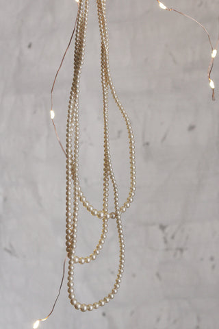 Old Necklace/Garland Wreath Decoration - Angel -  3