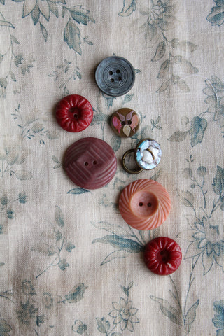 Collection of Varied Old Rare Buttons