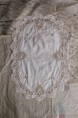Old Hand Embroidered & Hand Made Lace Table Mat