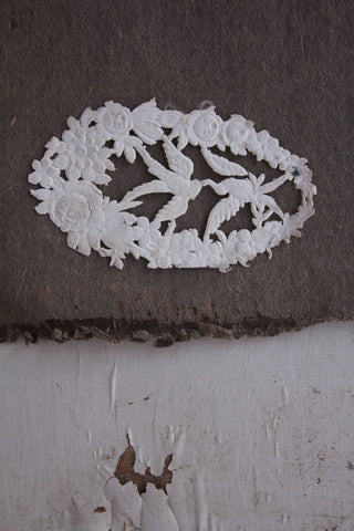 Delicate & Precious Paper Lace Lovebirds