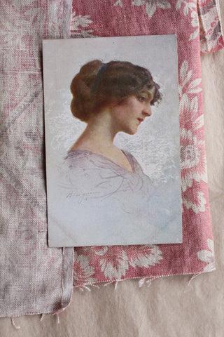 Old Collectable Italian Postcard - Chiarina